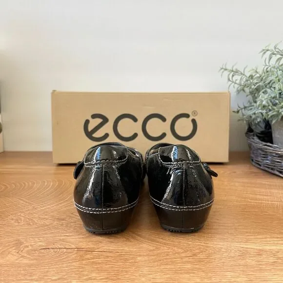 Ecco Women's 'Bouillon' Mary Jane Flats Patent Leather Flats Size 39 EU Shoes - Picture 6 of 7